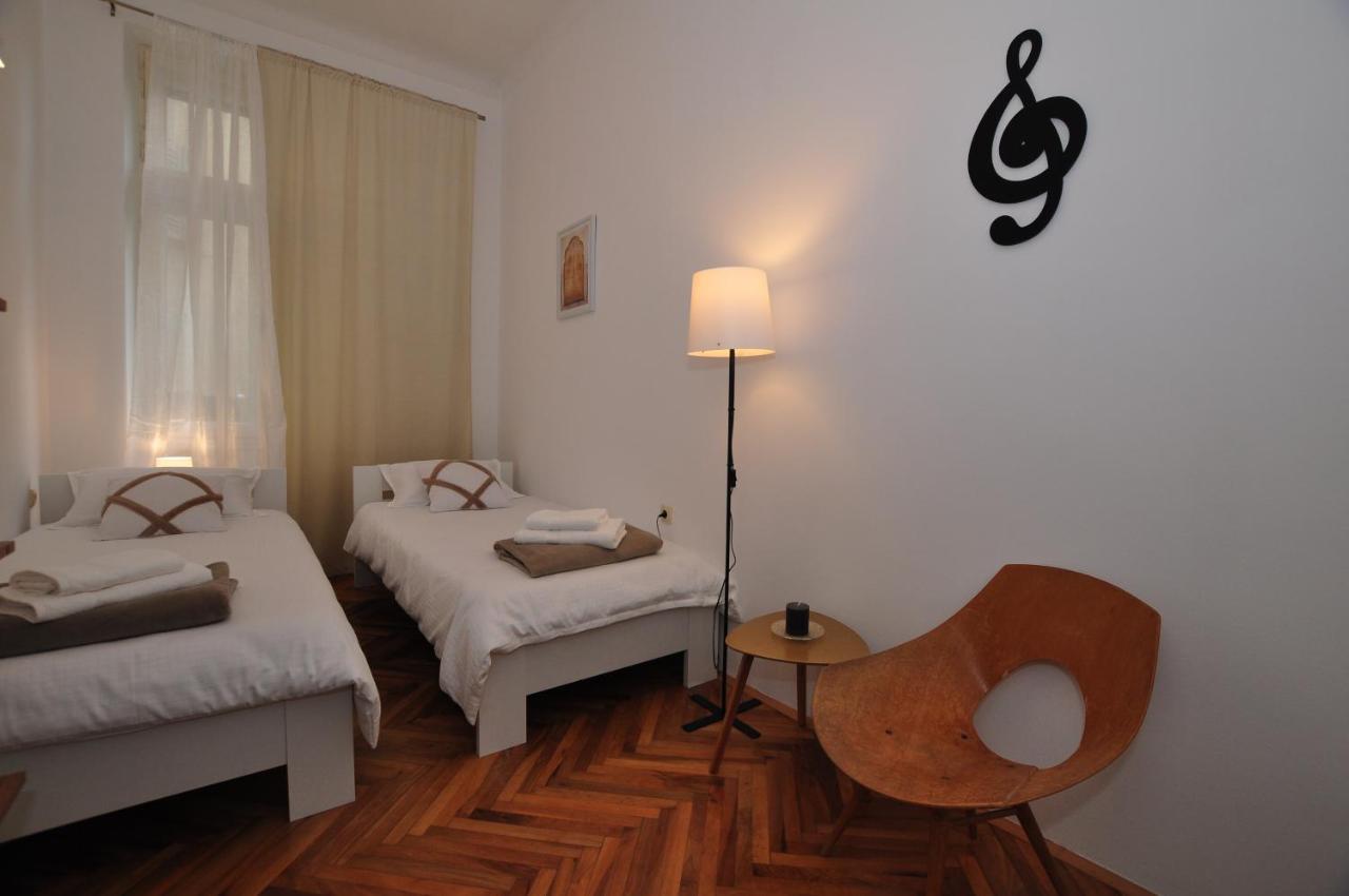 Apartment Moel Split Bagian luar foto