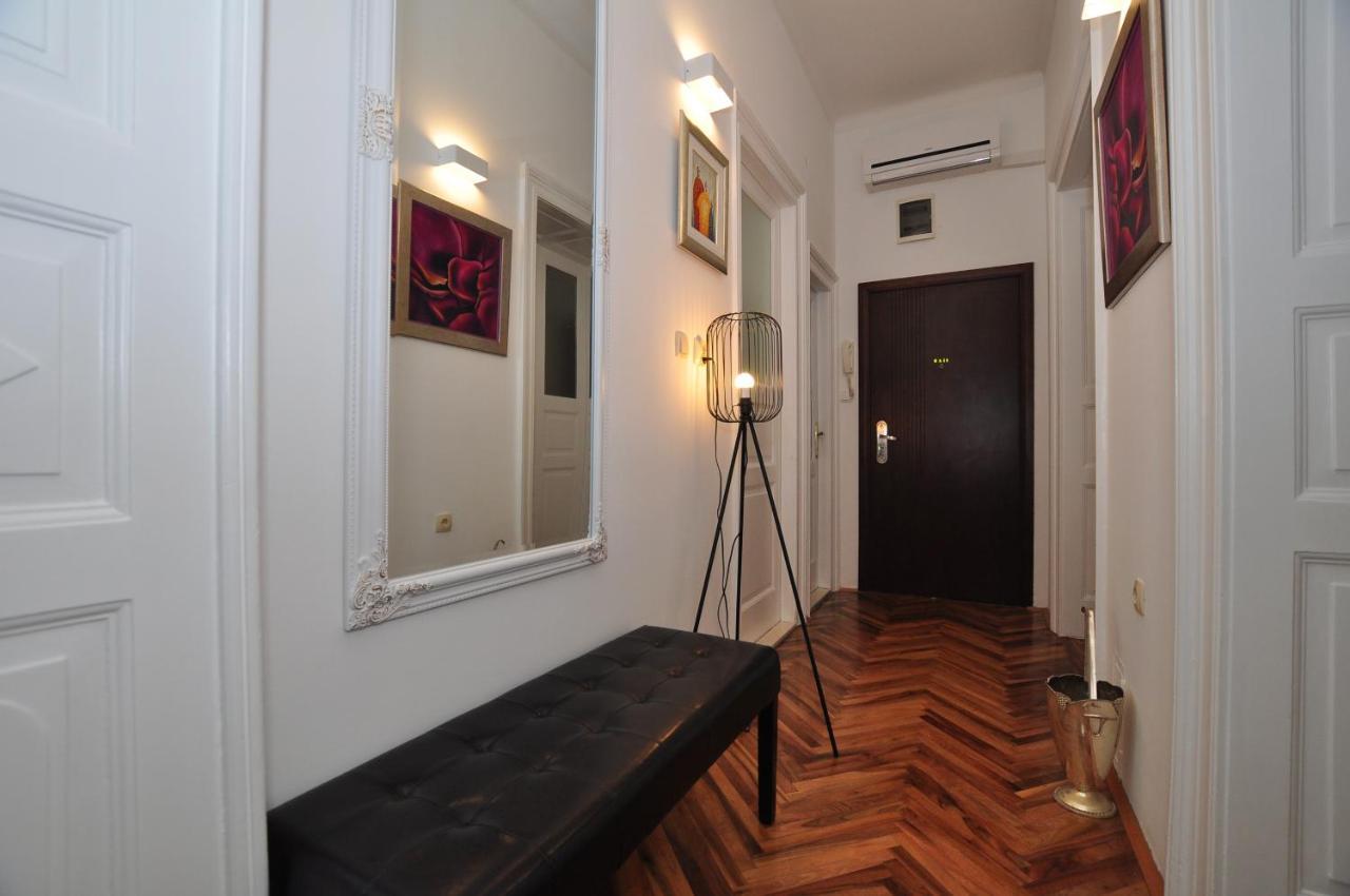 Apartment Moel Split Bagian luar foto